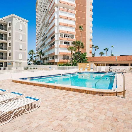 Beachside Retreat W Heated Pool 세인트피트비치 외부 사진