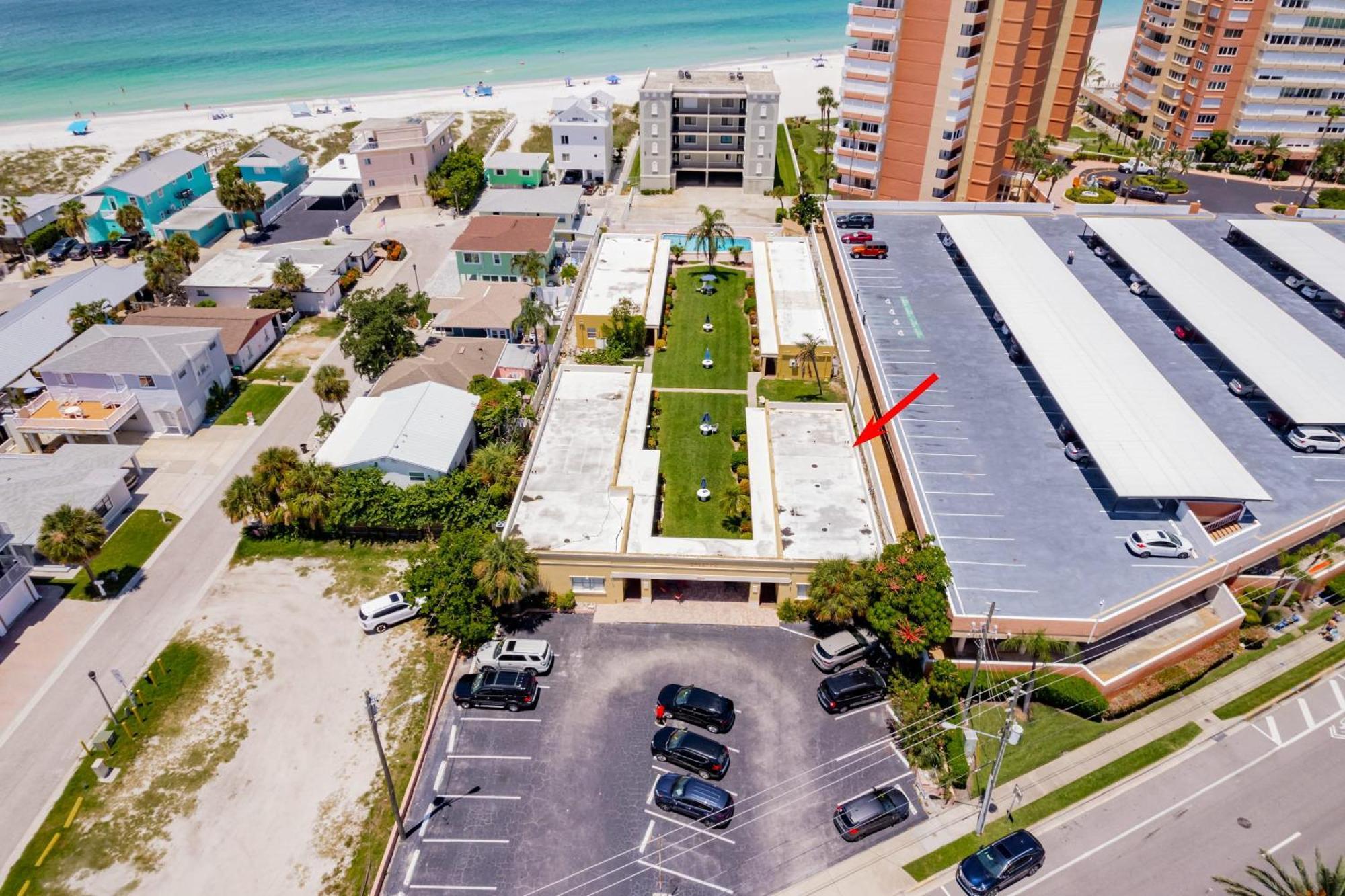 Beachside Retreat W Heated Pool 세인트피트비치 외부 사진